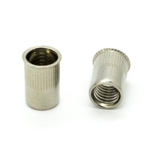 Inserti Filettati in Inox A2 Testa Ridotta a Filo con corpo Cilindrico zigrinato M6 grip da 0.5-3.0mm - Box da 500 pezzi
