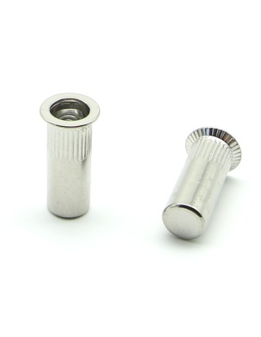 Inserti Filettati in Inox A2 Testa Svasata con corpo Cilindrico zigrinato cieco M5 grip da 1.5-4.0mm - Box da 500 pezzi